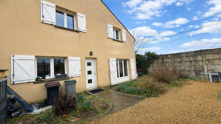 Ma-Cabane - Vente Maison VIRY-CHATILLON, 83 m²