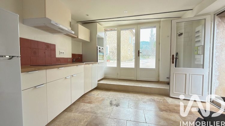 Ma-Cabane - Vente Maison Vitrolles-en-Lubéron, 37 m²