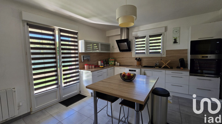 Ma-Cabane - Vente Maison Vitry-en-Perthois, 163 m²