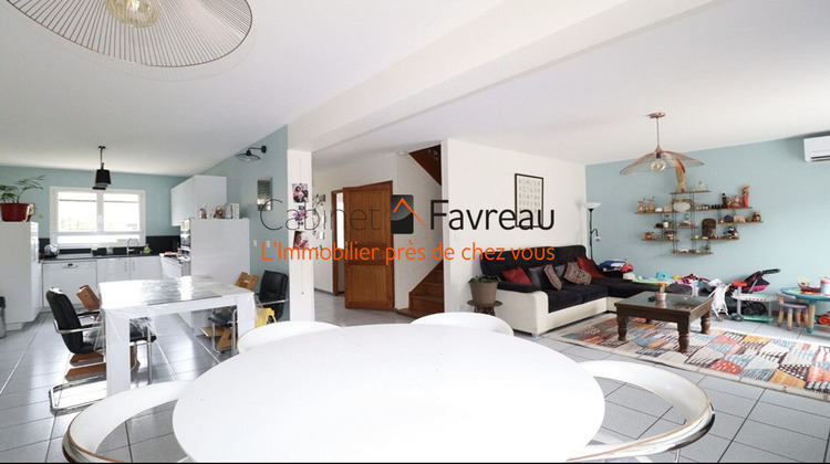 Ma-Cabane - Vente Maison VITRY-SUR-SEINE, 158 m²