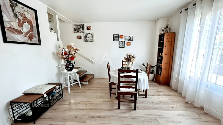 Ma-Cabane - Vente Maison VITRY-SUR-SEINE, 140 m²