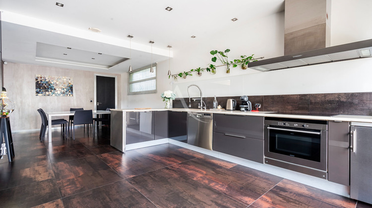 Ma-Cabane - Vente Maison VITRY-SUR-SEINE, 236 m²