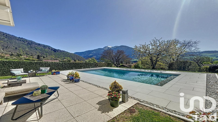 Ma-Cabane - Vente Maison Viuz-en-Sallaz, 195 m²