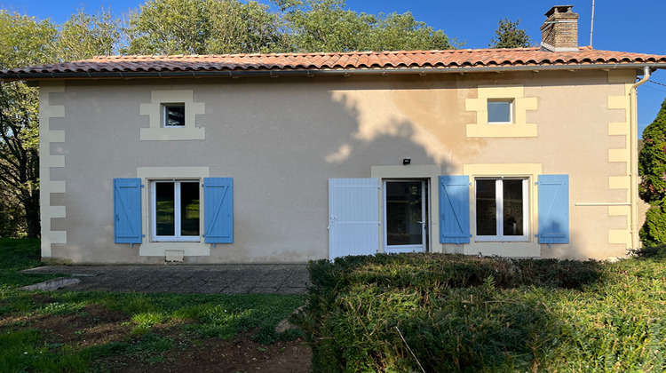 Ma-Cabane - Vente Maison VIVONNE, 248 m²