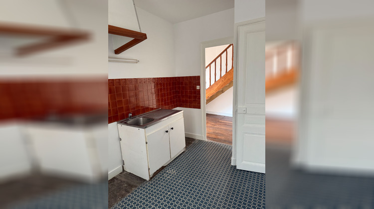 Ma-Cabane - Vente Maison VIVONNE, 59 m²