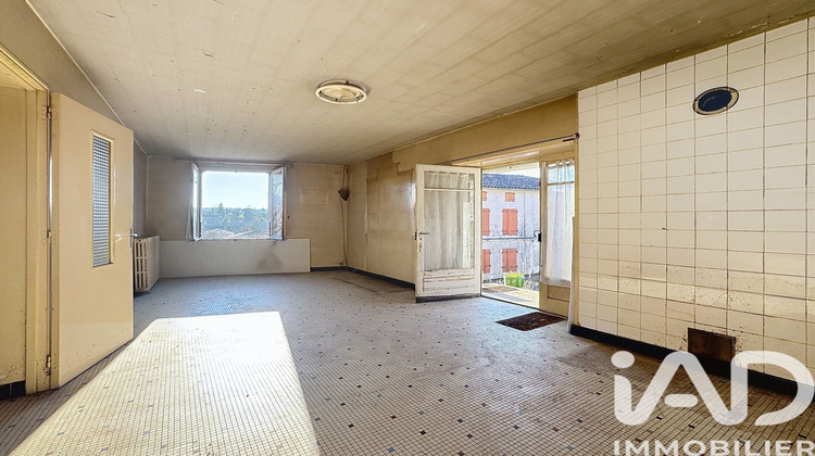 Ma-Cabane - Vente Maison Voeuil-Et-Giget, 140 m²