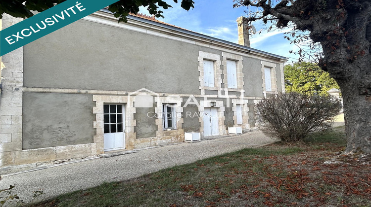 Ma-Cabane - Vente Maison Voeuil-Et-Giget, 300 m²