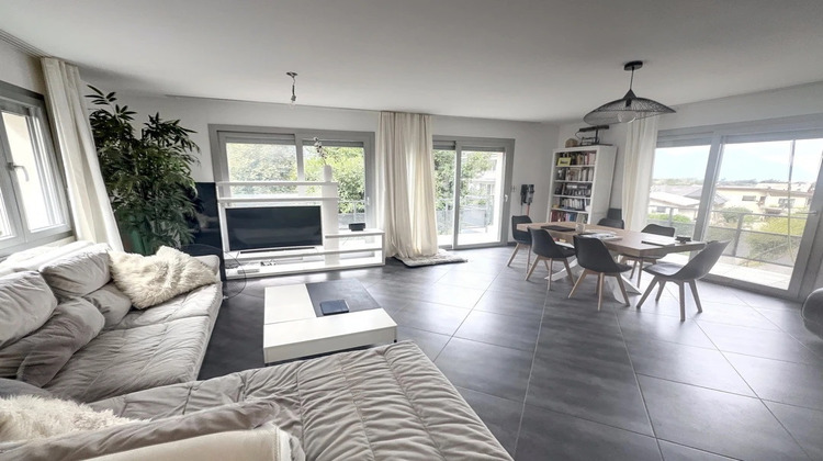 Ma-Cabane - Vente Maison Voglans, 202 m²