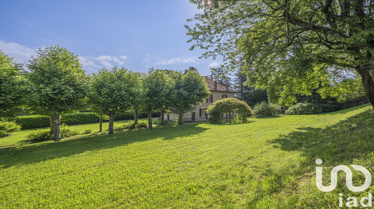 Ma-Cabane - Vente Maison Voiron, 298 m²