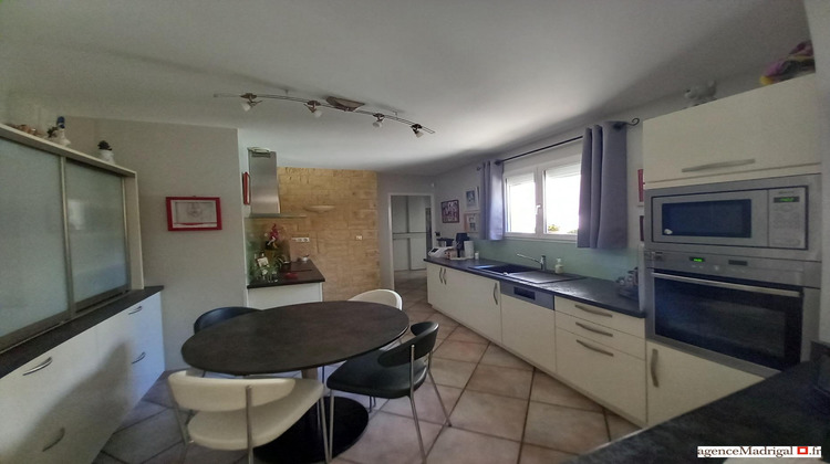 Ma-Cabane - Vente Maison Voiron, 141 m²