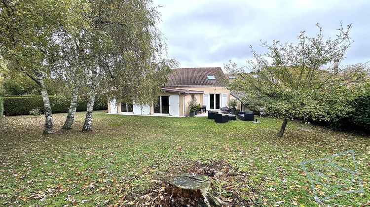 Ma-Cabane - Vente Maison VOISINS-LE-BRETONNEUX, 150 m²