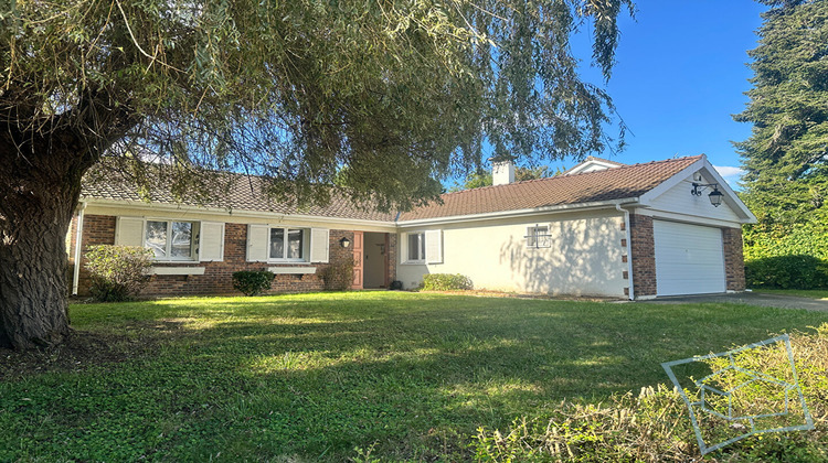 Ma-Cabane - Vente Maison VOISINS-LE-BRETONNEUX, 129 m²