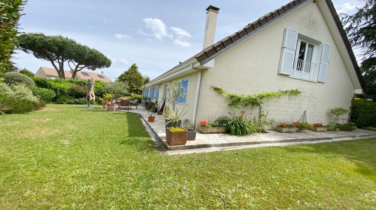 Ma-Cabane - Vente Maison Voisins-le-Bretonneux, 181 m²