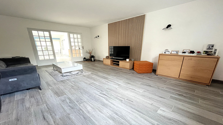 Ma-Cabane - Vente Maison VOISINS-LE-BRETONNEUX, 121 m²