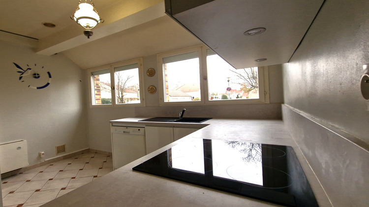 Ma-Cabane - Vente Maison VOISINS-LE-BRETONNEUX, 80 m²