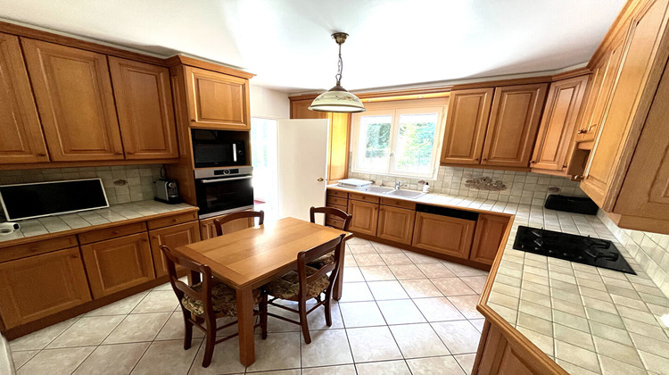 Ma-Cabane - Vente Maison VOISINS-LE-BRETONNEUX, 197 m²