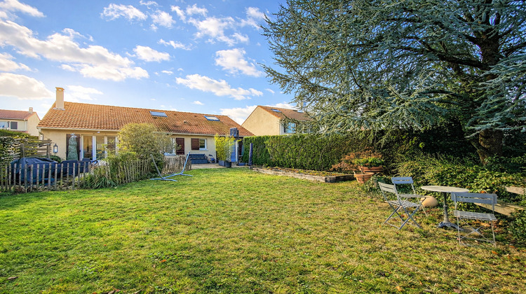 Ma-Cabane - Vente Maison VOISINS-LE-BRETONNEUX, 130 m²