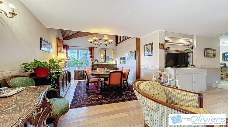 Ma-Cabane - Vente Maison Voisins-le-Bretonneux, 131 m²