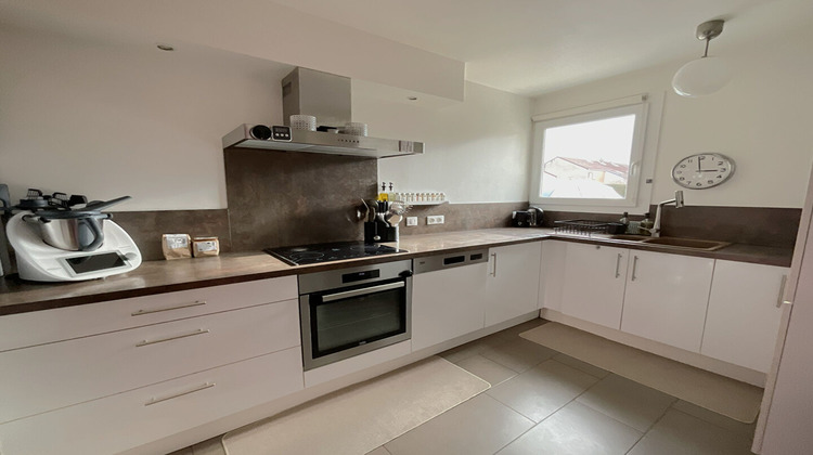 Ma-Cabane - Vente Maison VOISINS-LE-BRETONNEUX, 102 m²