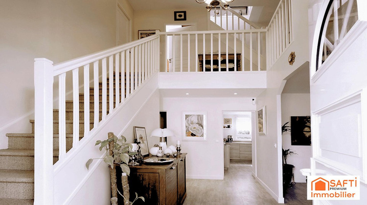 Ma-Cabane - Vente Maison Voisins-le-Bretonneux, 182 m²