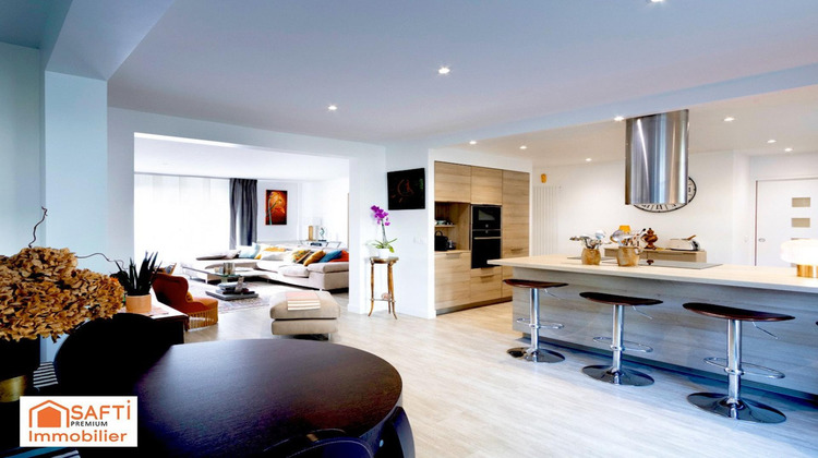 Ma-Cabane - Vente Maison Voisins-le-Bretonneux, 182 m²