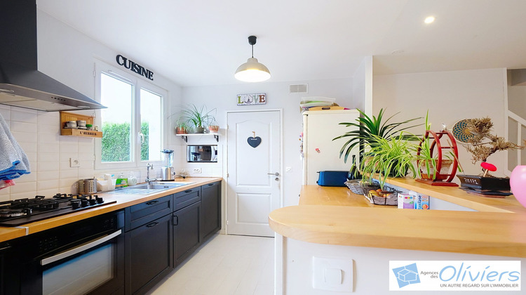 Ma-Cabane - Vente Maison Voisins-le-Bretonneux, 81 m²