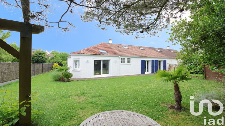 Ma-Cabane - Vente Maison Voisins-le-Bretonneux, 158 m²