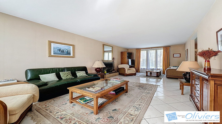 Ma-Cabane - Vente Maison Voisins-le-Bretonneux, 152 m²