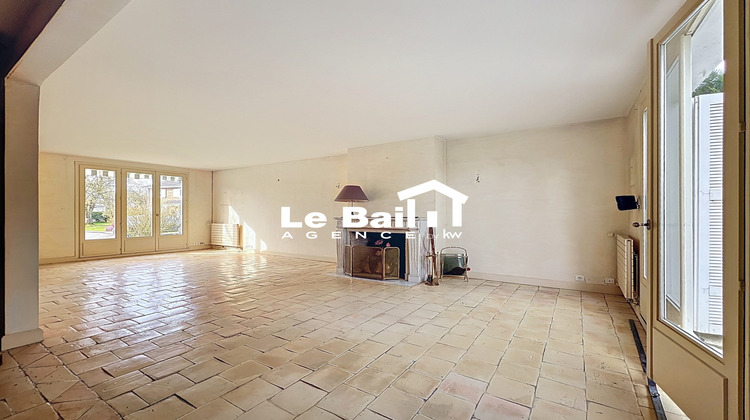 Ma-Cabane - Vente Maison Voisins-le-Bretonneux, 210 m²