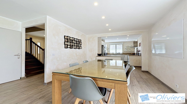 Ma-Cabane - Vente Maison Voisins-le-Bretonneux, 135 m²