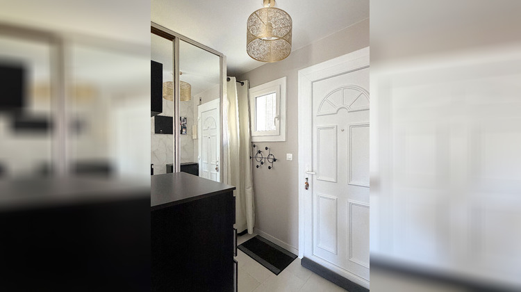 Ma-Cabane - Vente Maison VOISINS-LE-BRETONNEUX, 91 m²