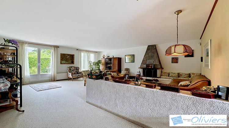Ma-Cabane - Vente Maison Voisins-le-Bretonneux, 110 m²