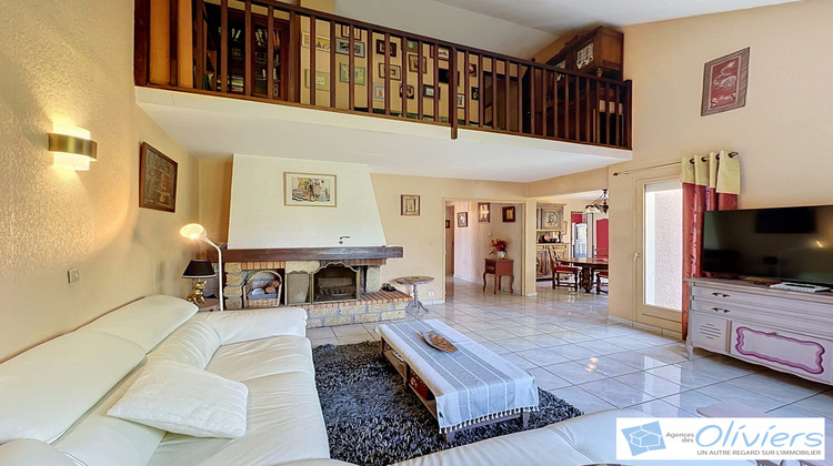 Ma-Cabane - Vente Maison Voisins-le-Bretonneux, 120 m²