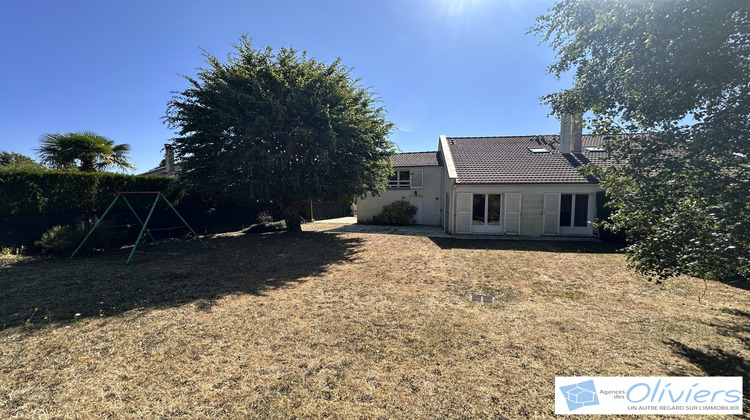 Ma-Cabane - Vente Maison Voisins-le-Bretonneux, 100 m²