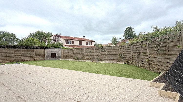 Ma-Cabane - Vente Maison VOISINS-LE-BRETONNEUX, 135 m²
