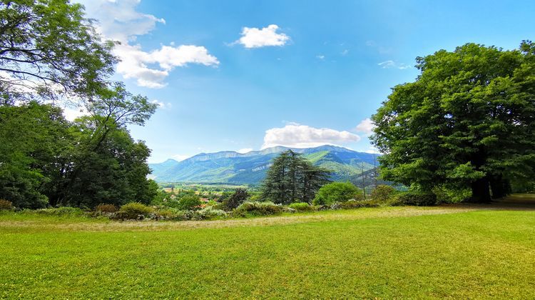 Ma-Cabane - Vente Maison Voreppe, 658 m²