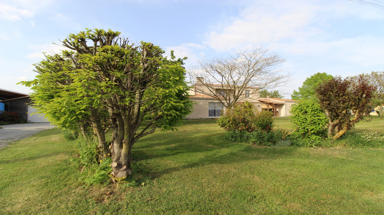 Ma-Cabane - Vente Maison Vouhé, 235 m²