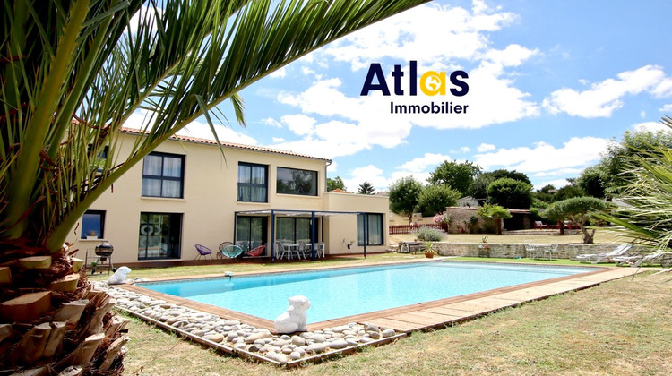 Ma-Cabane - Vente Maison VOUILLE, 261 m²