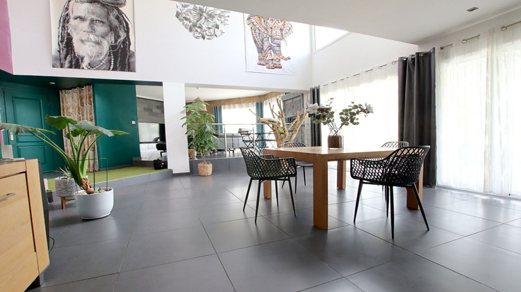 Ma-Cabane - Vente Maison VOUILLE, 261 m²