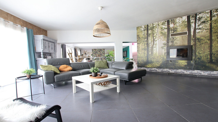 Ma-Cabane - Vente Maison VOUILLE, 261 m²