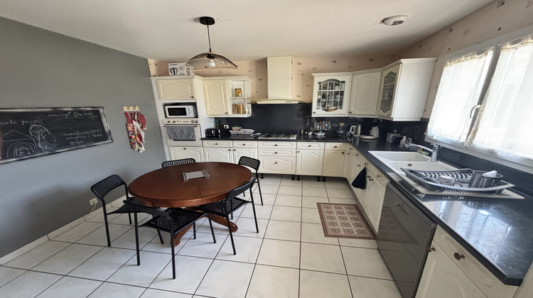 Ma-Cabane - Vente Maison Vouillé, 168 m²