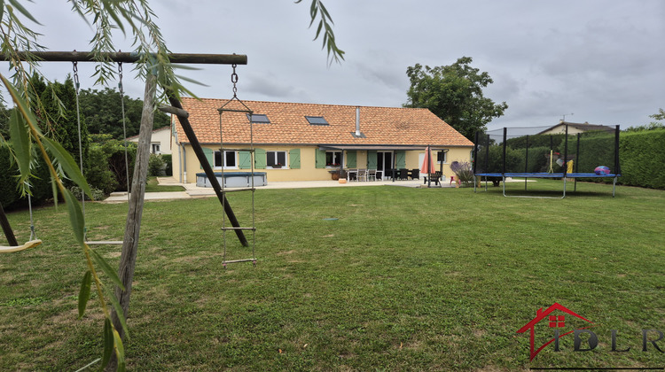 Ma-Cabane - Vente Maison Vouillers, 176 m²