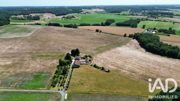 Ma-Cabane - Vente Maison Voulgézac, 174 m²