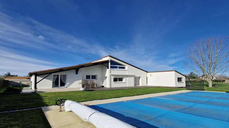 Ma-Cabane - Vente Maison VOUNEUIL SOUS BIARD, 150 m²