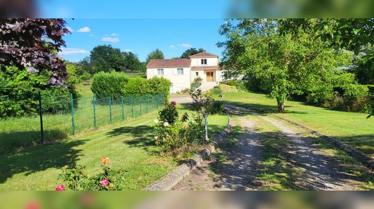 Ma-Cabane - Vente Maison Vouneuil-sous-Biard, 235 m²