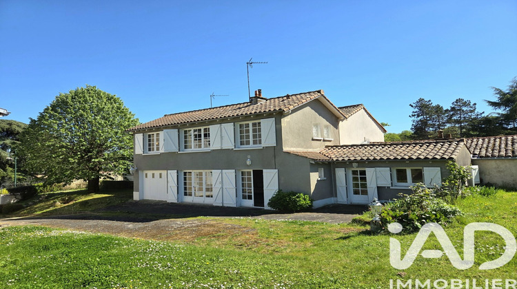 Ma-Cabane - Vente Maison Vouneuil-sous-Biard, 211 m²