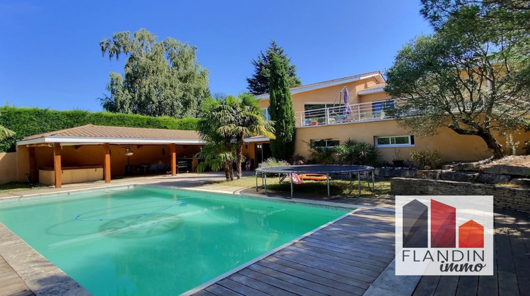 Ma-Cabane - Vente Maison Vourles, 325 m²