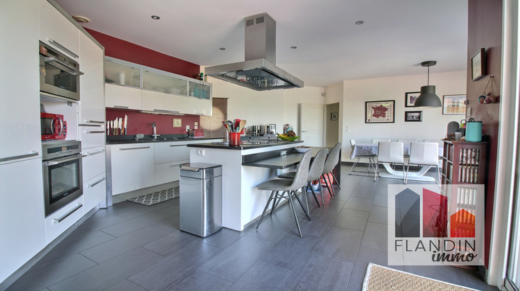 Ma-Cabane - Vente Maison Vourles, 325 m²