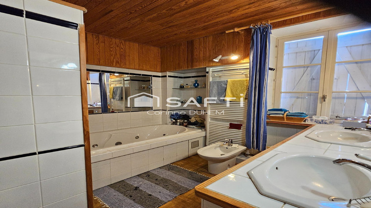 Ma-Cabane - Vente Maison Voussac, 155 m²