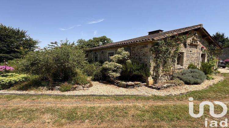 Ma-Cabane - Vente Maison Vouvant, 152 m²